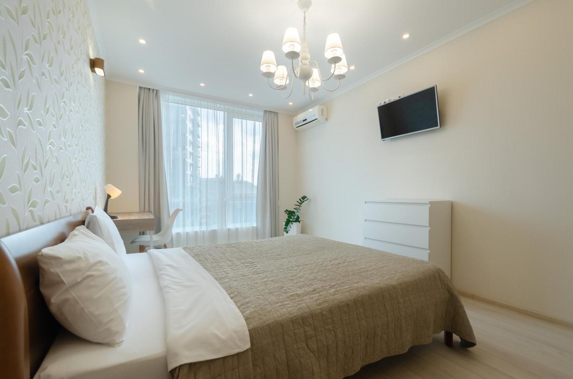 Petrovdom Apartments 3-143 In Rc Central Park, 7 John Mccain Street 基輔 外观 照片